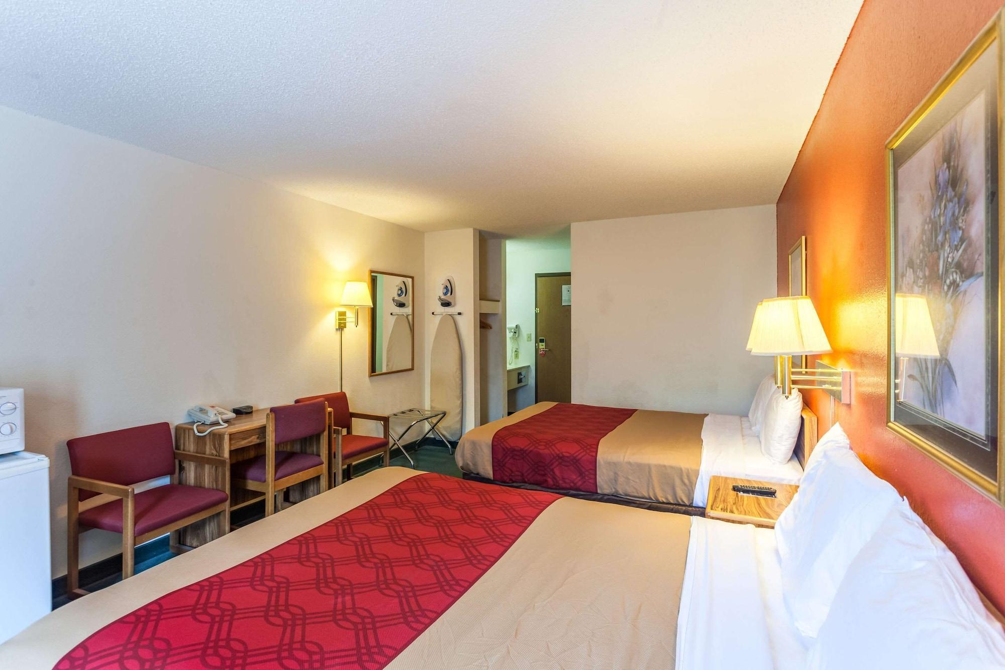 Econo Lodge Lincoln Esterno foto