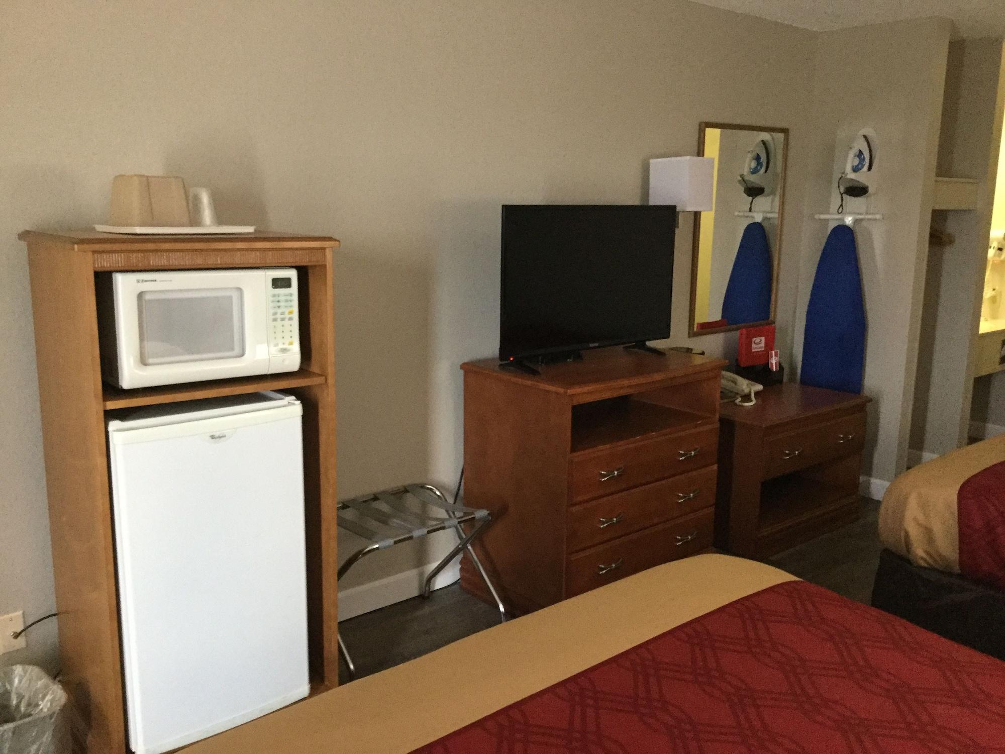 Econo Lodge Lincoln Esterno foto