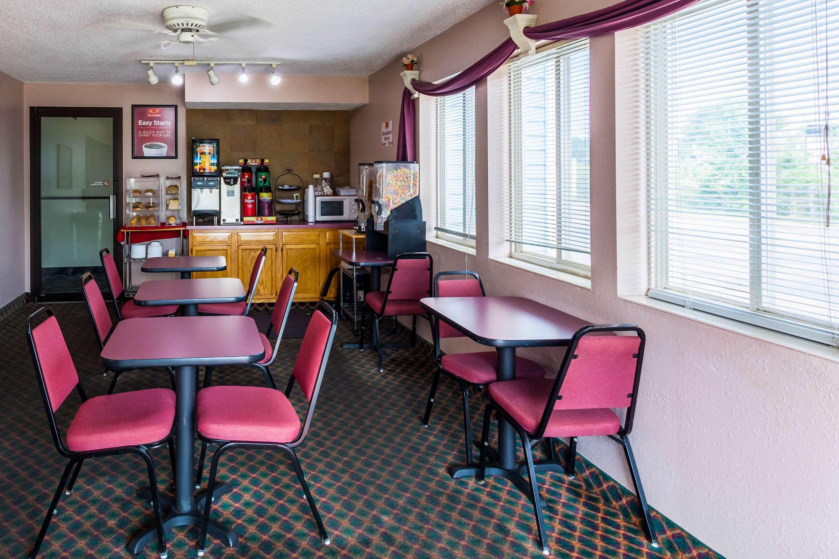 Econo Lodge Lincoln Esterno foto