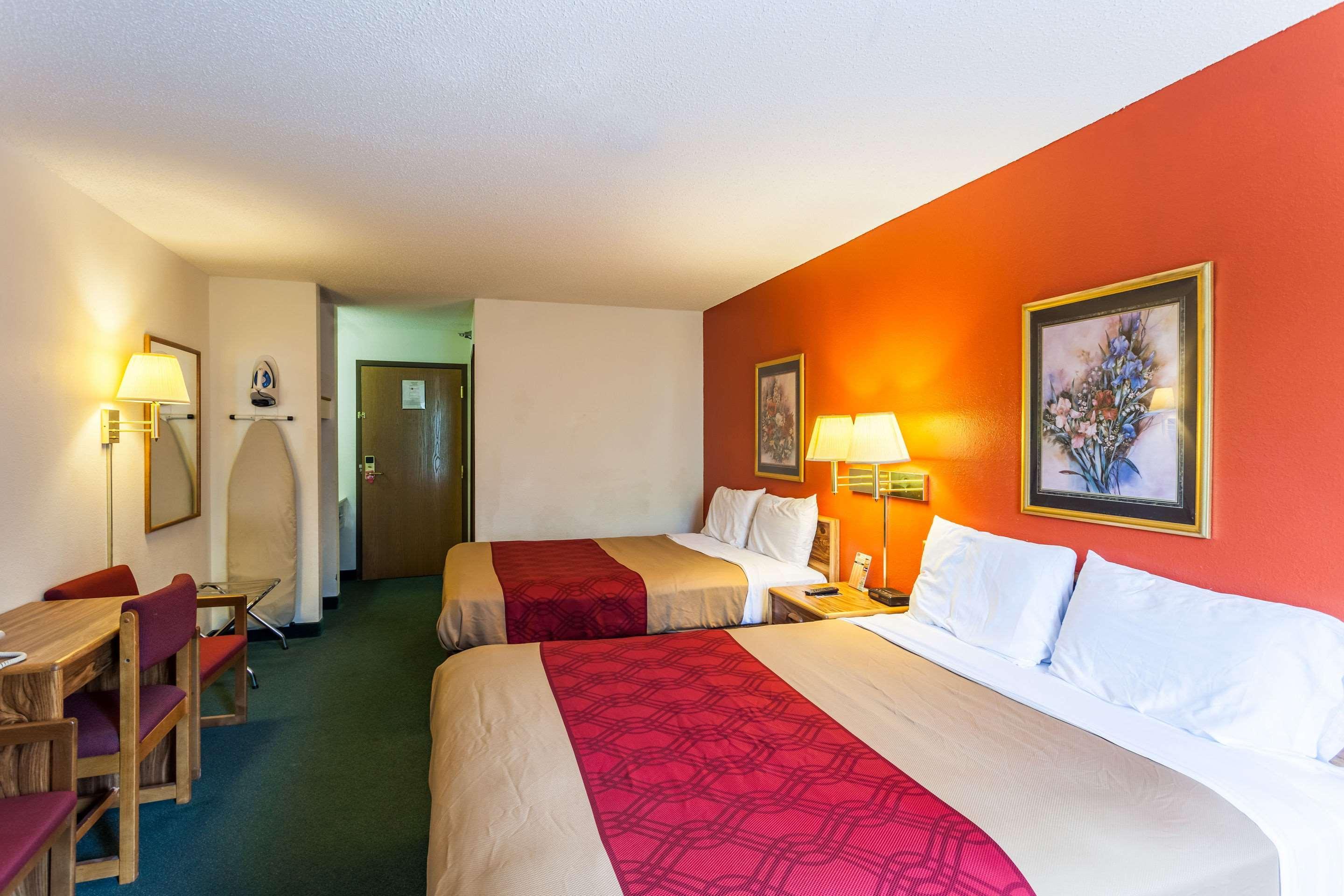Econo Lodge Lincoln Esterno foto