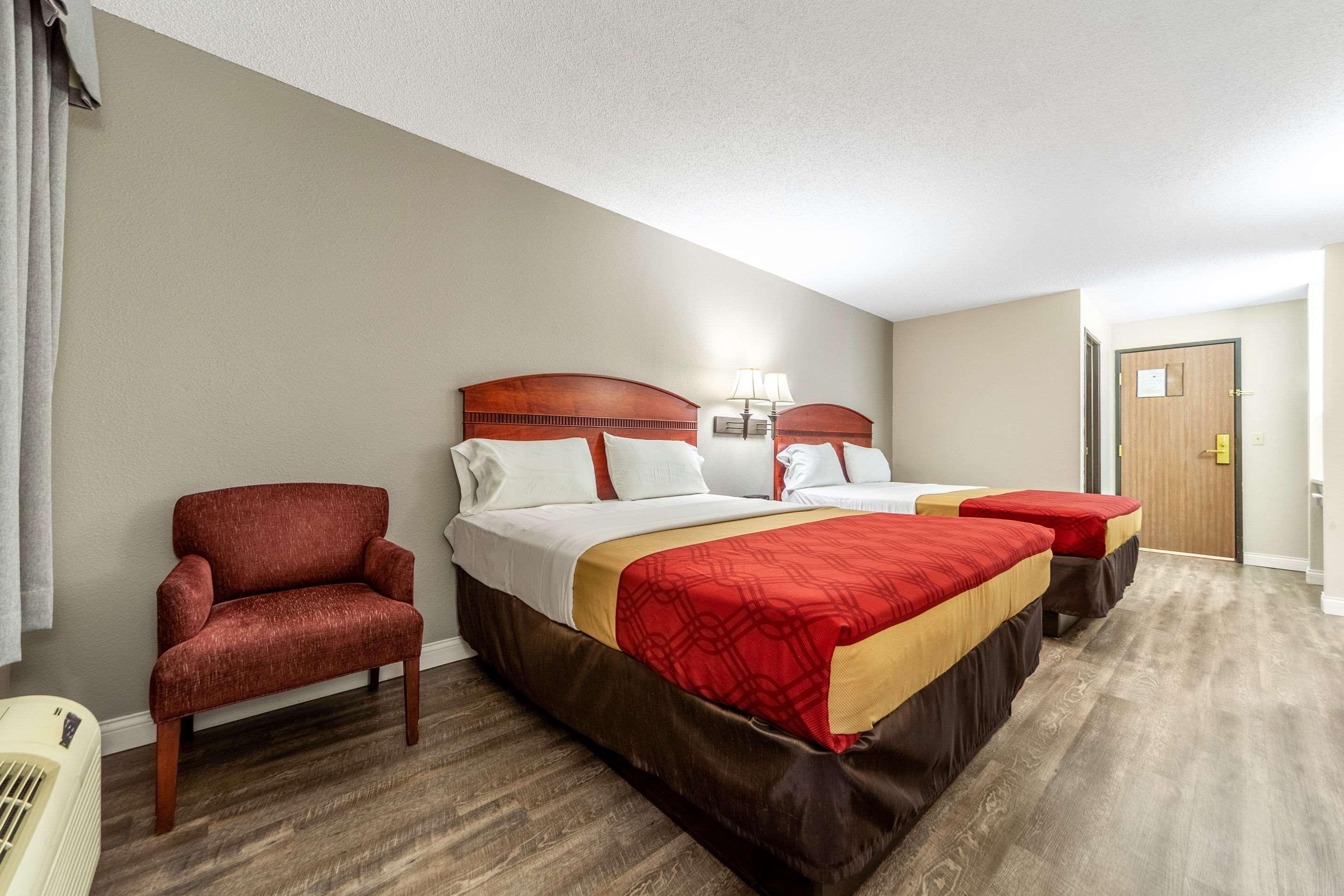 Econo Lodge Lincoln Esterno foto